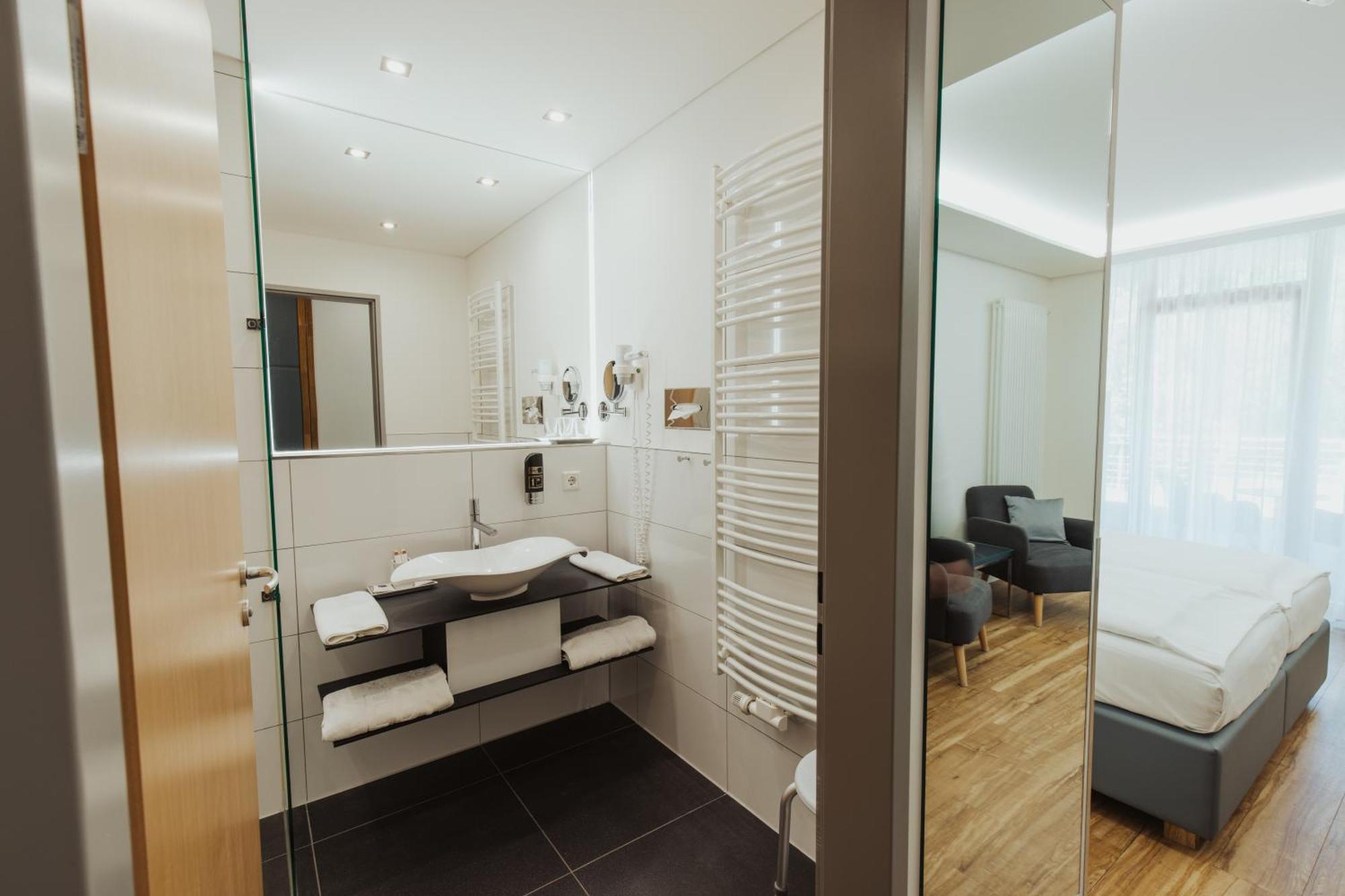 Parkhotel IV Jahreszeiten Ostseebad Kühlungsborn エクステリア 写真